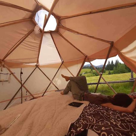 Eco Glamping - Carpathians. Retreat Hub Dzin Space Верховина Экстерьер фото