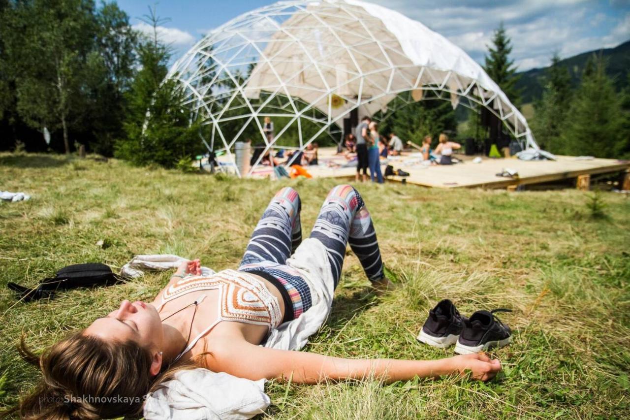 Eco Glamping - Carpathians. Retreat Hub Dzin Space Верховина Экстерьер фото