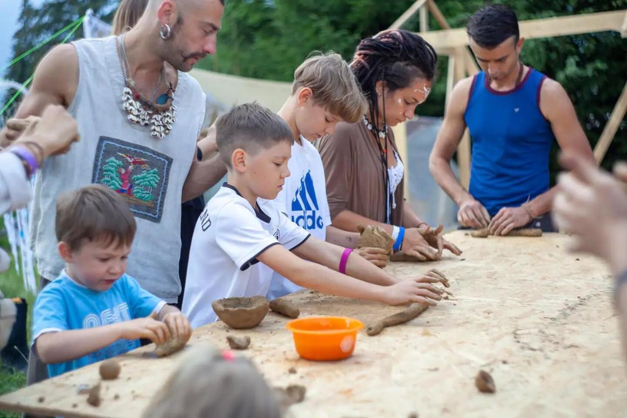 Eco Glamping - Carpathians. Retreat Hub Dzin Space Верховина Экстерьер фото